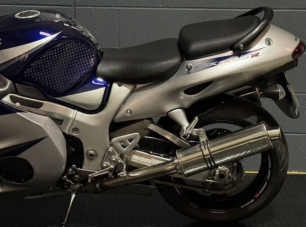 Thumbnail: 2005 Suzuki Hayabusa GSX1300R Gen 1 - 17k FSH - 2 Former Keepers - Immaculate!
