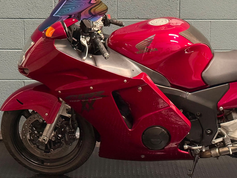 Thumbnail: 1997 P reg Honda CBR1100XX Super Blackbird - Rare CARB Model & Factory Colour
