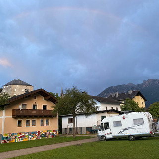 Bild 5; Blick auf Burg Golling und Kirch