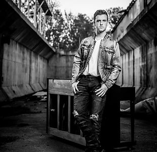 Shane-Breece-45_edited.jpg