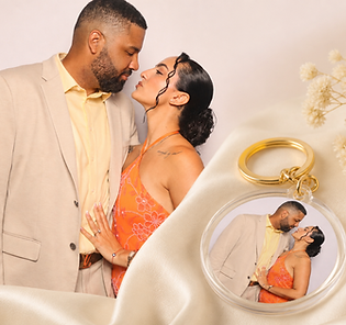 Glam photo booth print in a personalized keychain.