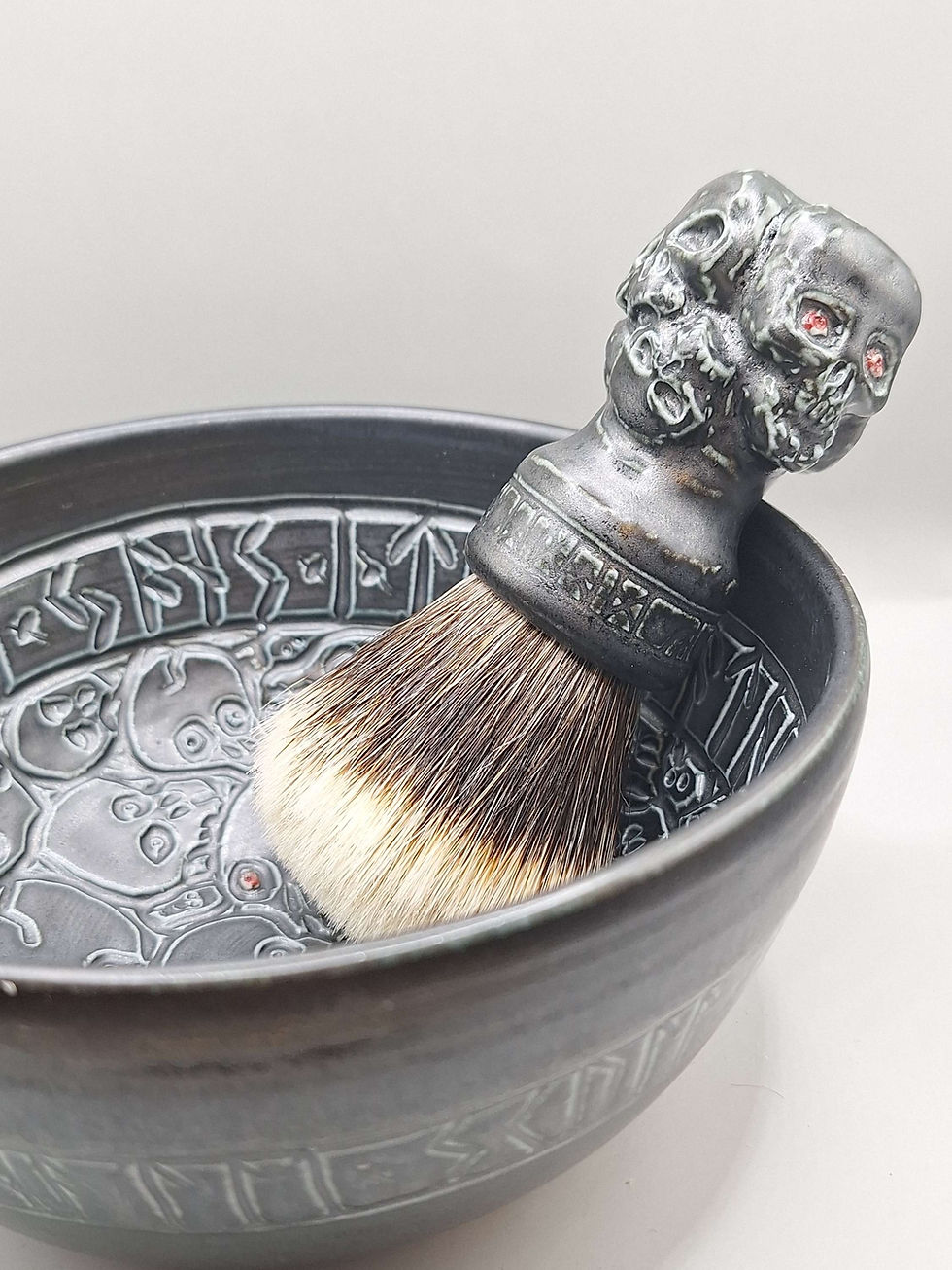 Thumbnail: Deluxe Skull Lathermaster 