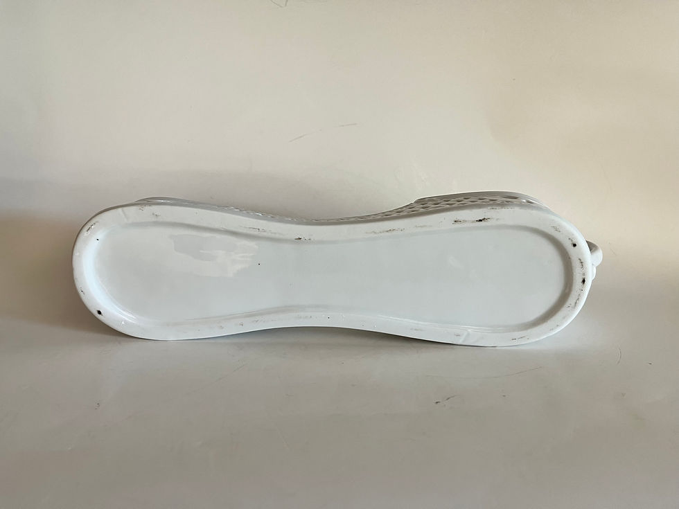 Thumbnail: Porcelain Perforated Knife Holders