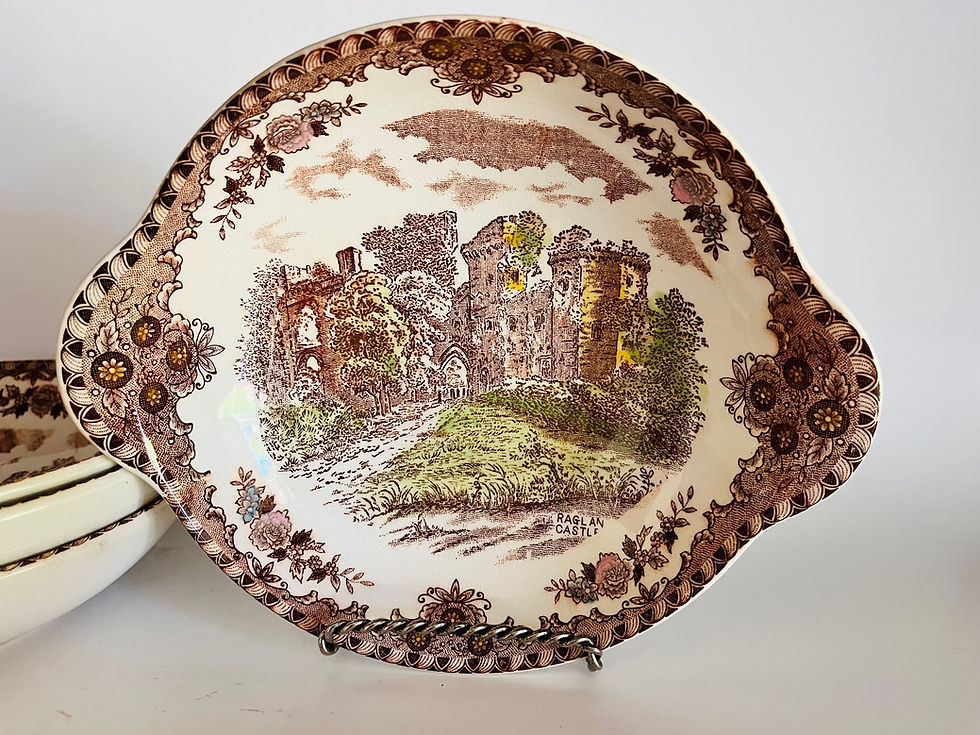 Thumbnail: Set of 4 Vintage English Castle Cereal Bowls by Brown & Ritchie