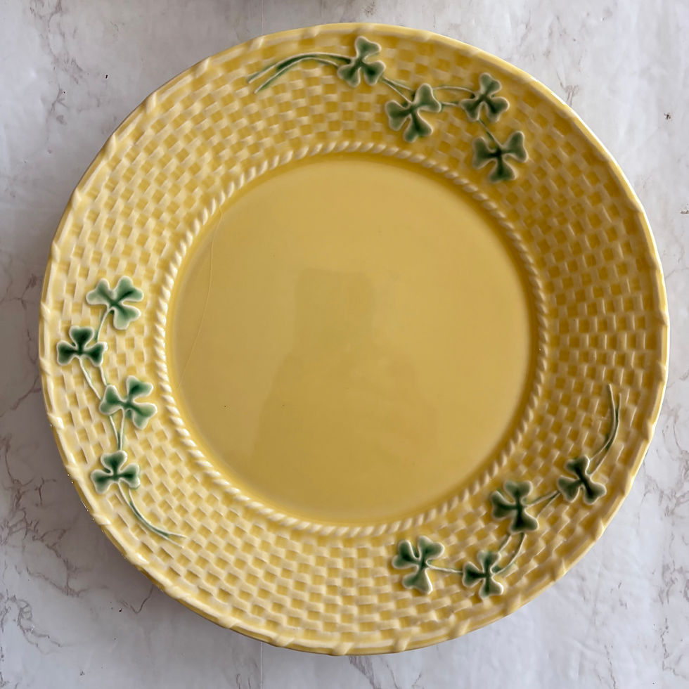 Thumbnail: Pair of Bordallo Pinheiro Shamrock Dinner Plates – Portugal