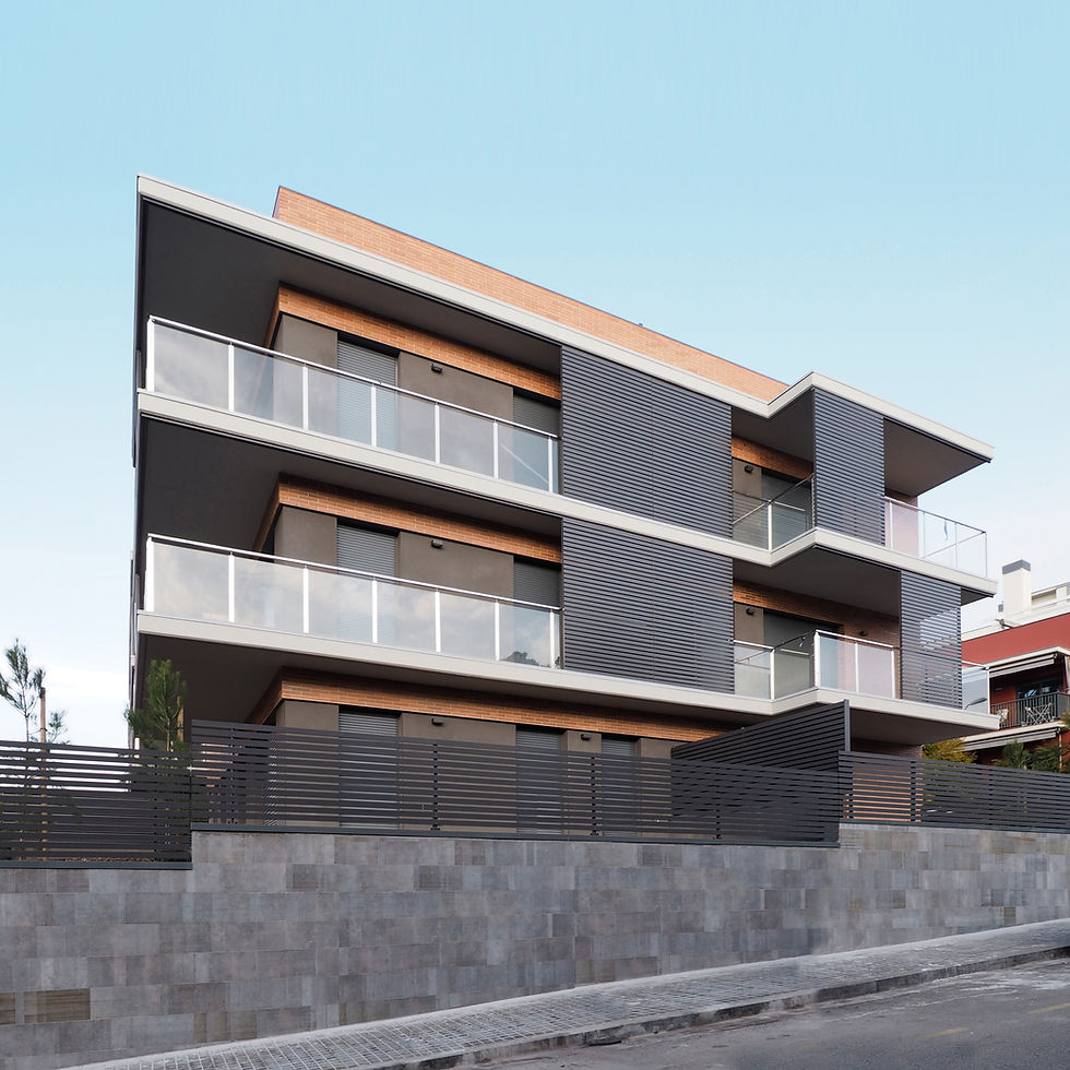 18 HABITATGES A SITGES