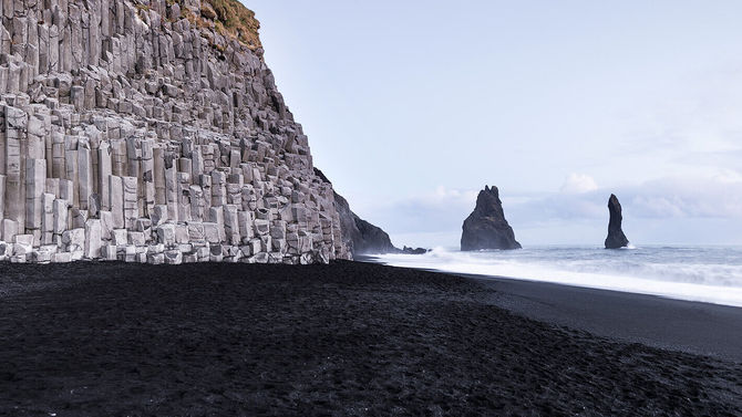 Descobertas: Reynisfjara, a Praia de Areia Preta!