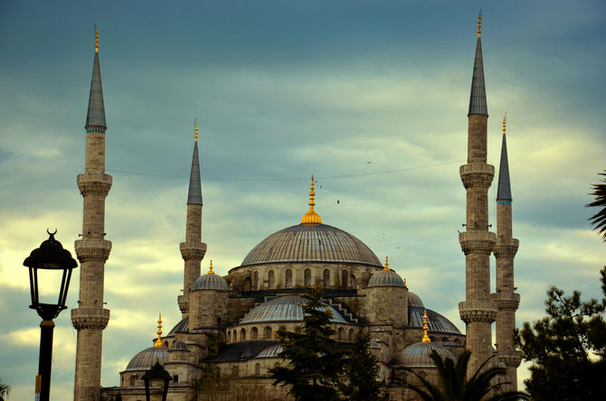 Turquia de Luxo: Uma Jornada entre Dois Continentes e Impérios