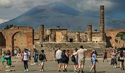 POMPEYA.jfif