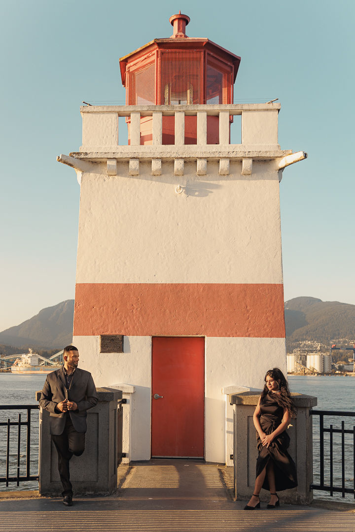 vancouver-stanley-park-engagement- (10)