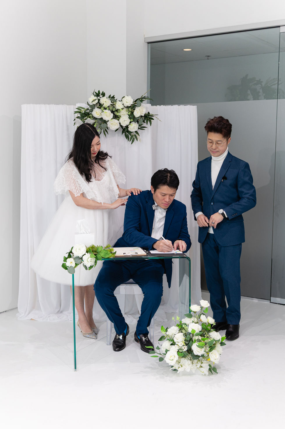 ensora-richmond-micro-wedding-signing- (21).jpg