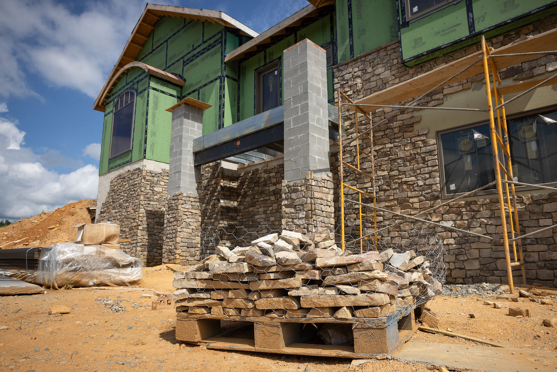 Custom Home Build - Masonry - Pillars 