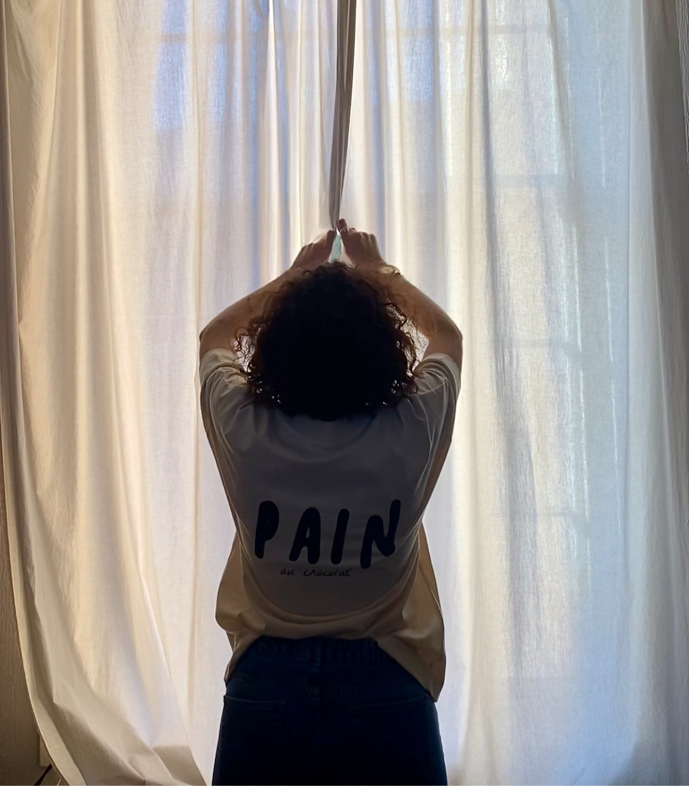 Thumbnail: Pain au chocolat XL