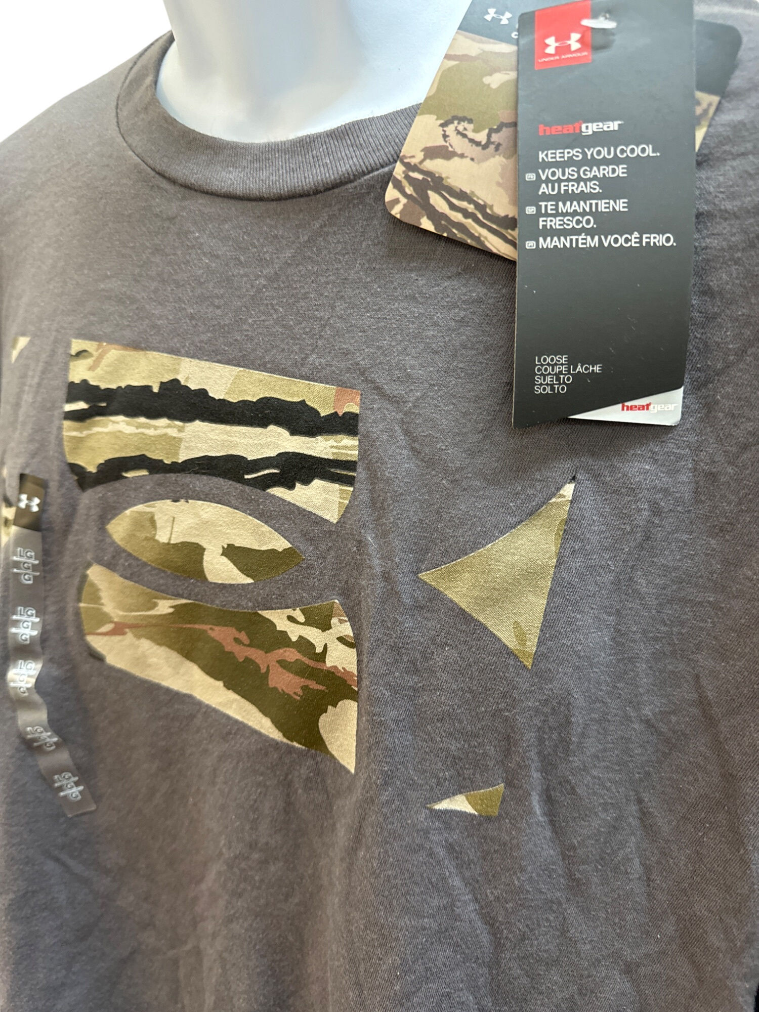 Under Armour Mens Loose HeatGear Long Sleeve Camo Shirt L SKU 6945