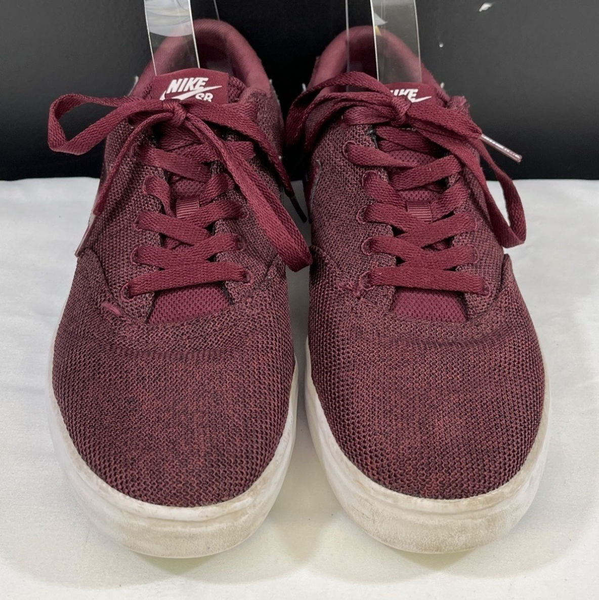 Nike SB Solarsoft Women's Burgundy Casual Shoes/Sneakers Sz 9 SKU 5506