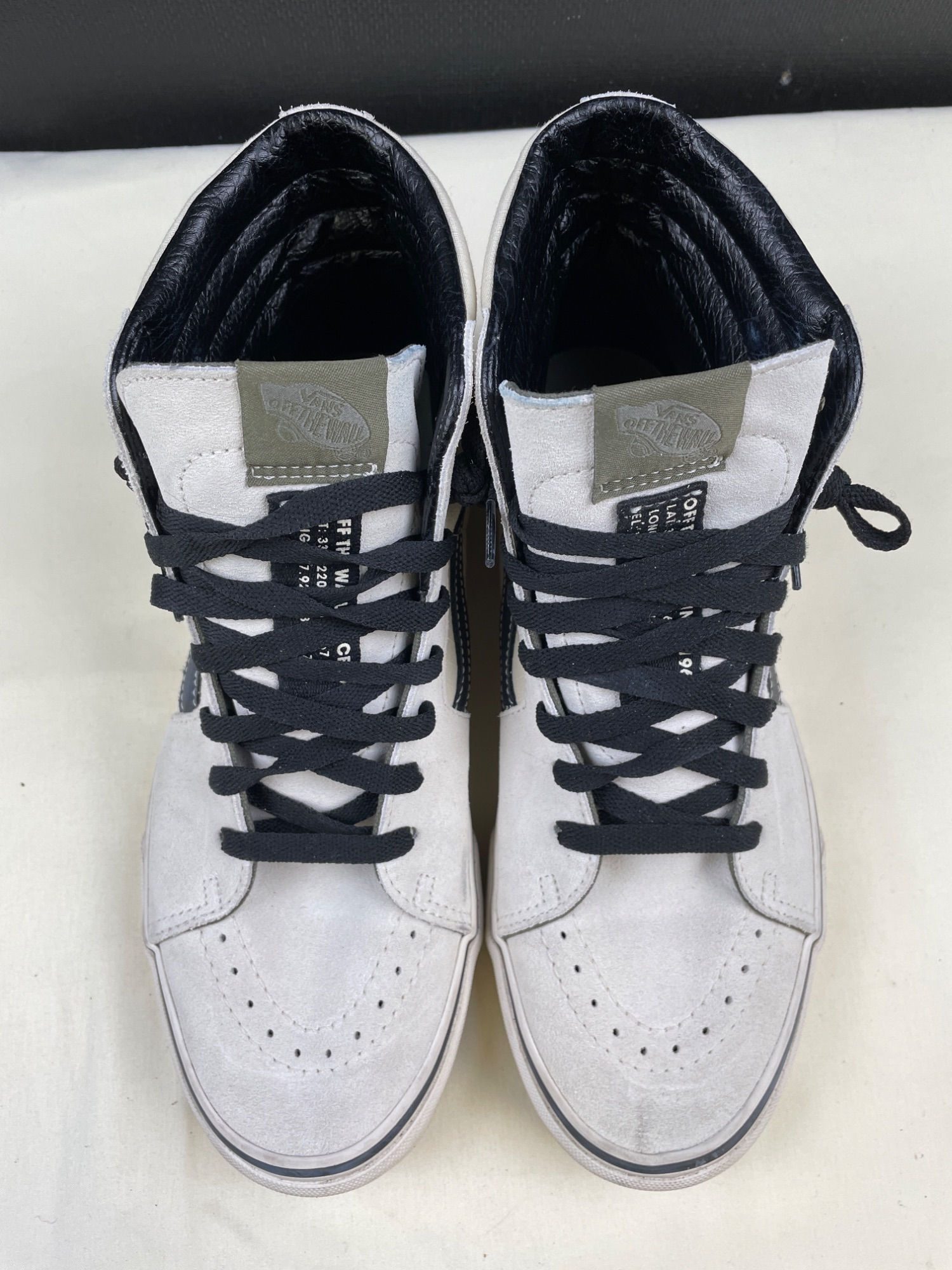 Vans Unisex White Suede High top Skater Shoes/ Sneakers Size M8.5 W10 SKU 4860