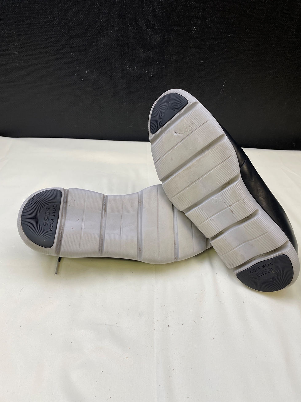 Thumbnail: Cole Haan Zerogrand Men's Black Leather Casual Shoes / Oxfords Size 8.5 SKU 5787