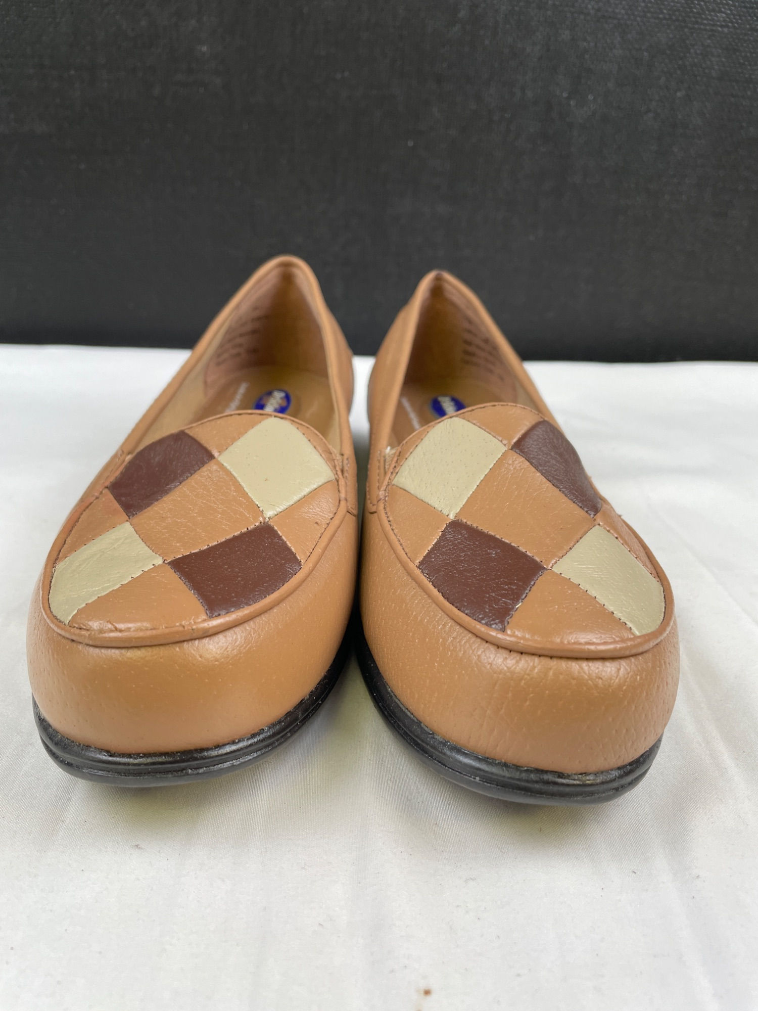 Dr Scholls Women's Leather Tan/Multi Shoes, Slip on/ Flats Size 7.5 SKU 4270