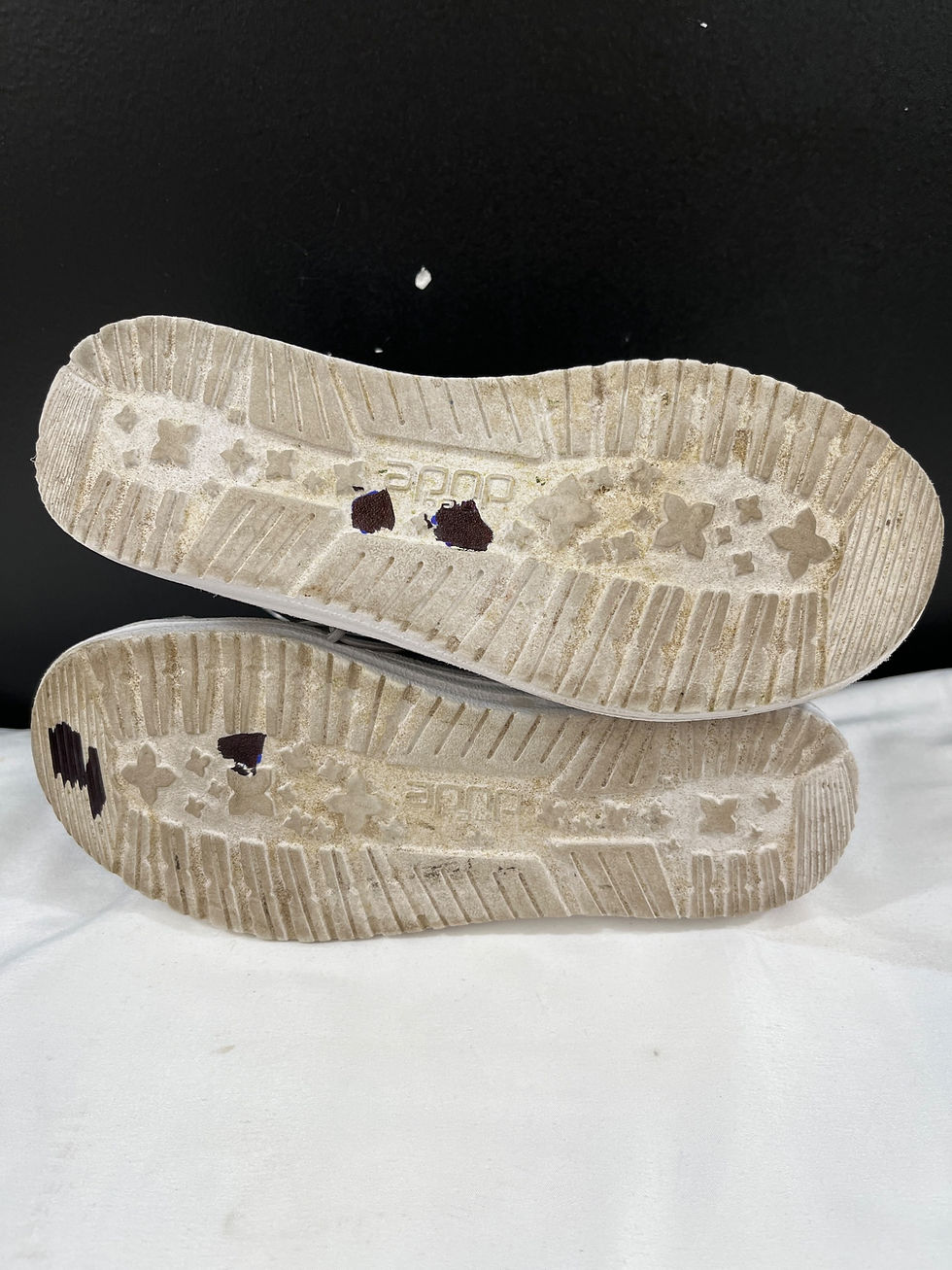 Thumbnail: Hey Dude Wally Women's Grey Shoes/Slip-ons Size 5 SKU 5834