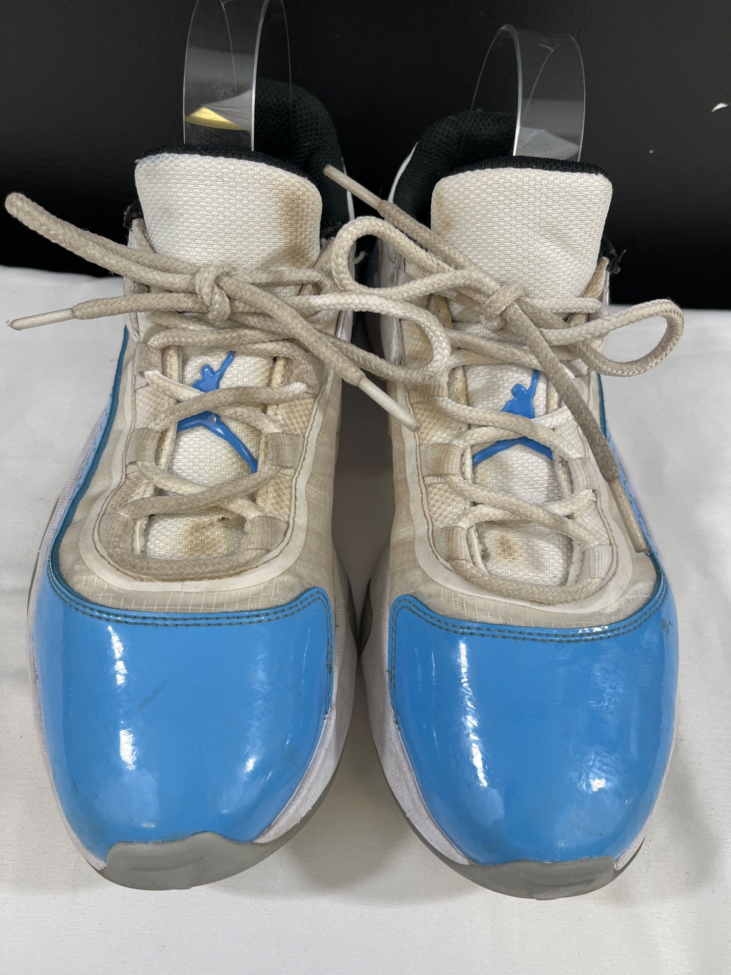 Air Jordan 11 CMFT Low Men's White Low Top Sneakers Size 7.5 SKU 6286