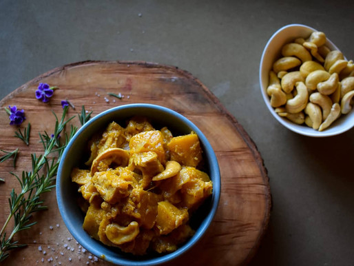 תבשיל טמפה ודלעת בקארי וחלב קוקוס