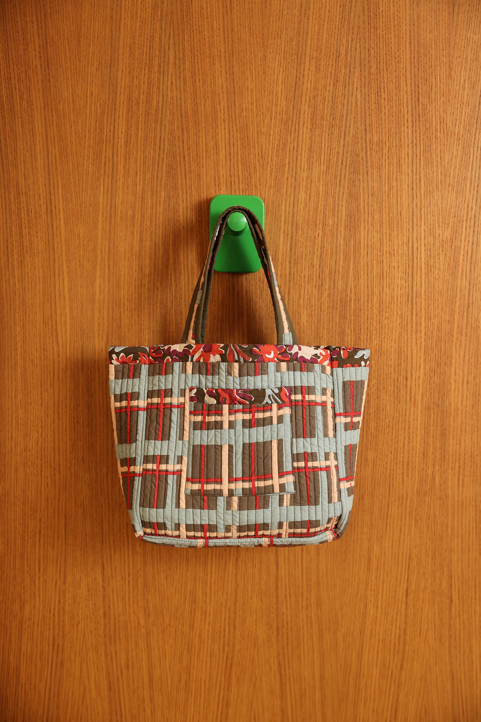 Thumbnail: Sac cabas matelassé réversible Zelie fougère Apaches Collections