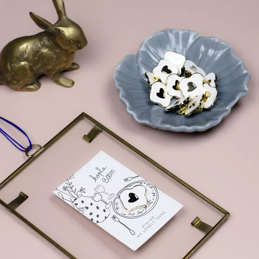 Thumbnail: Broche pin's dorée Hopla Boom My Lovely Thing