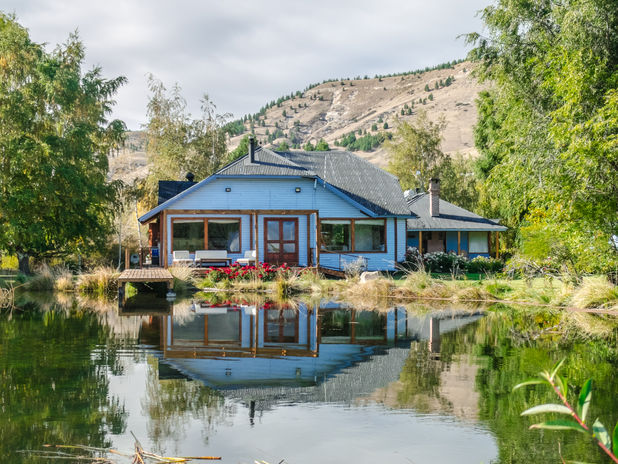 Exterior view of Fogo Restaurant at Spring Creek Lodge