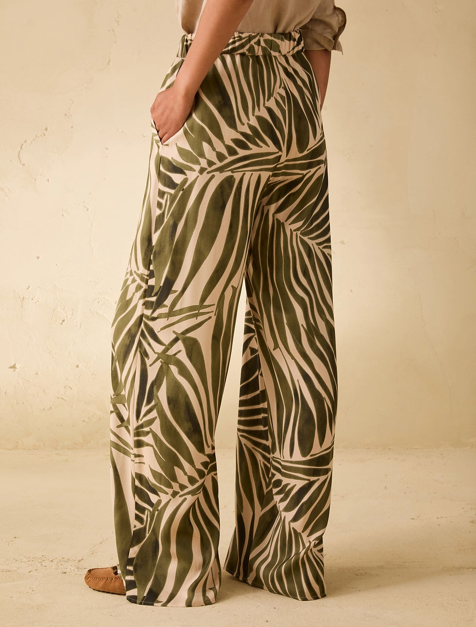 Miniatura: PENNYBLACK PANTALONI AMPI IN TWILL FLUIDO Art. PBBUTILITA