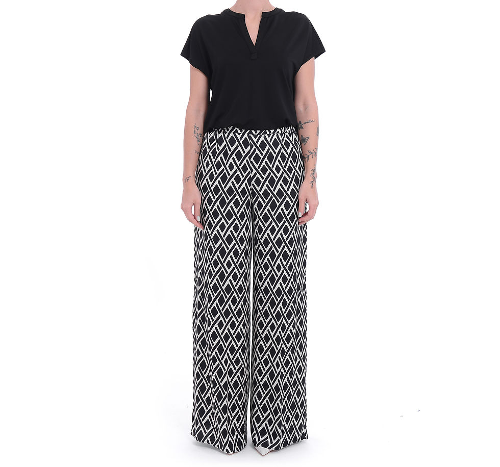 Miniatura: PENNYBLACK T-SHIRT CON SCOLLO A V Art. SUSY