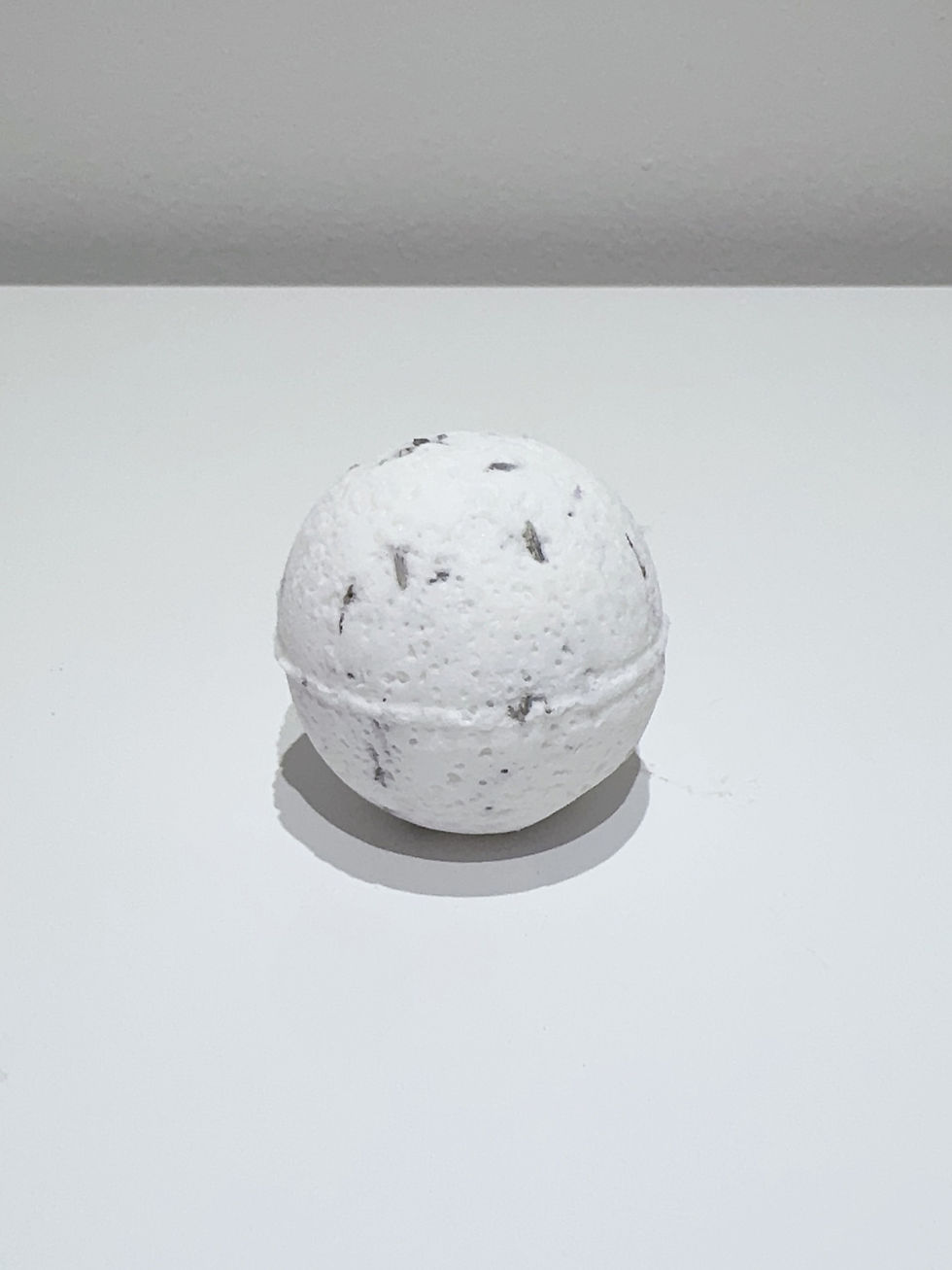 Thumbnail: Heavenly Lavender Bath Bomb