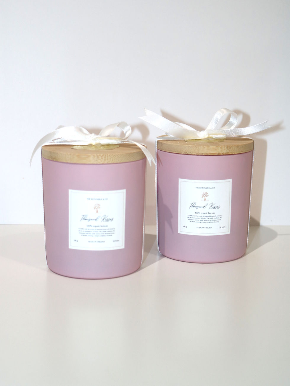 Thumbnail: Thousand Kisses Candle