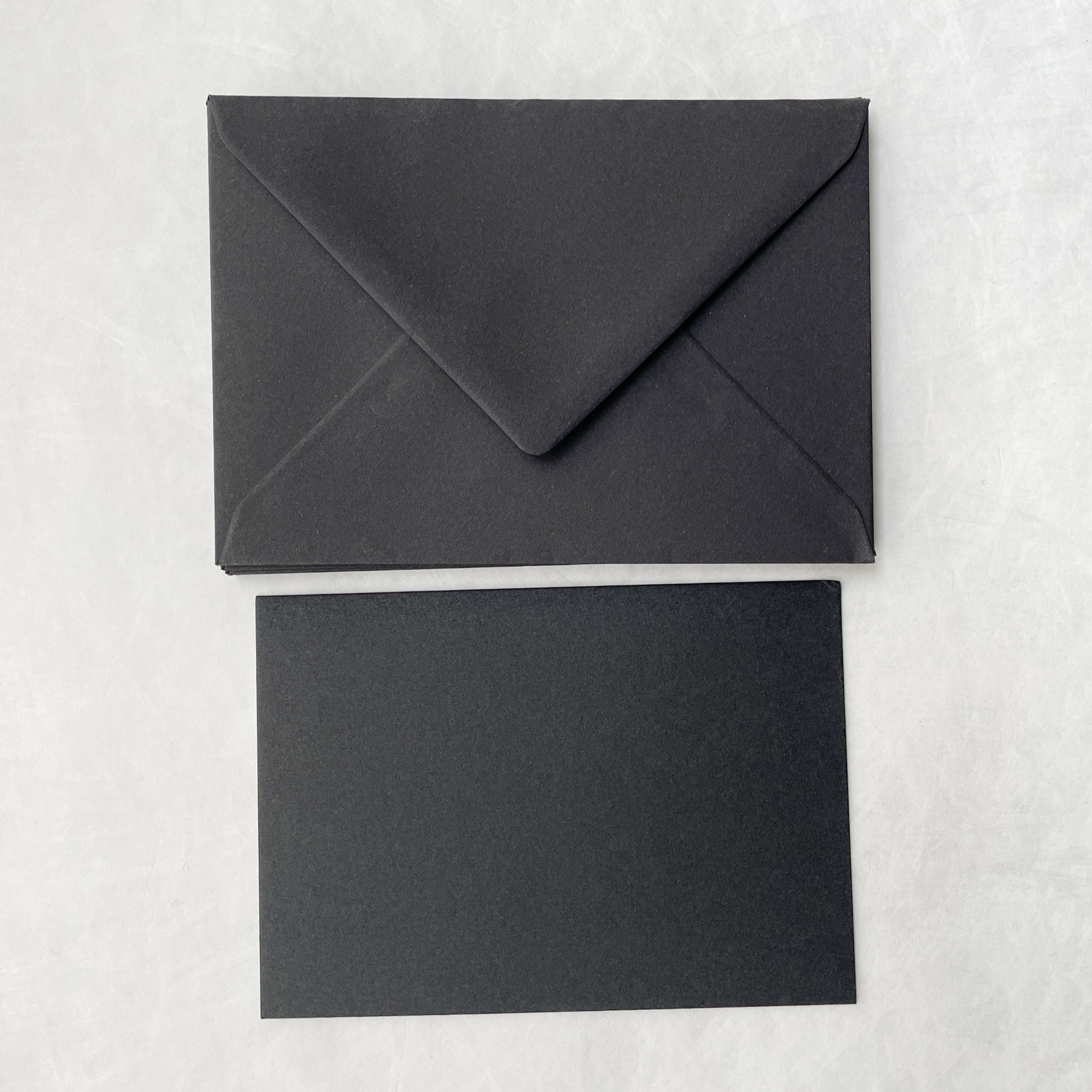 gerecyleerde enveloppe met of zonder kaart