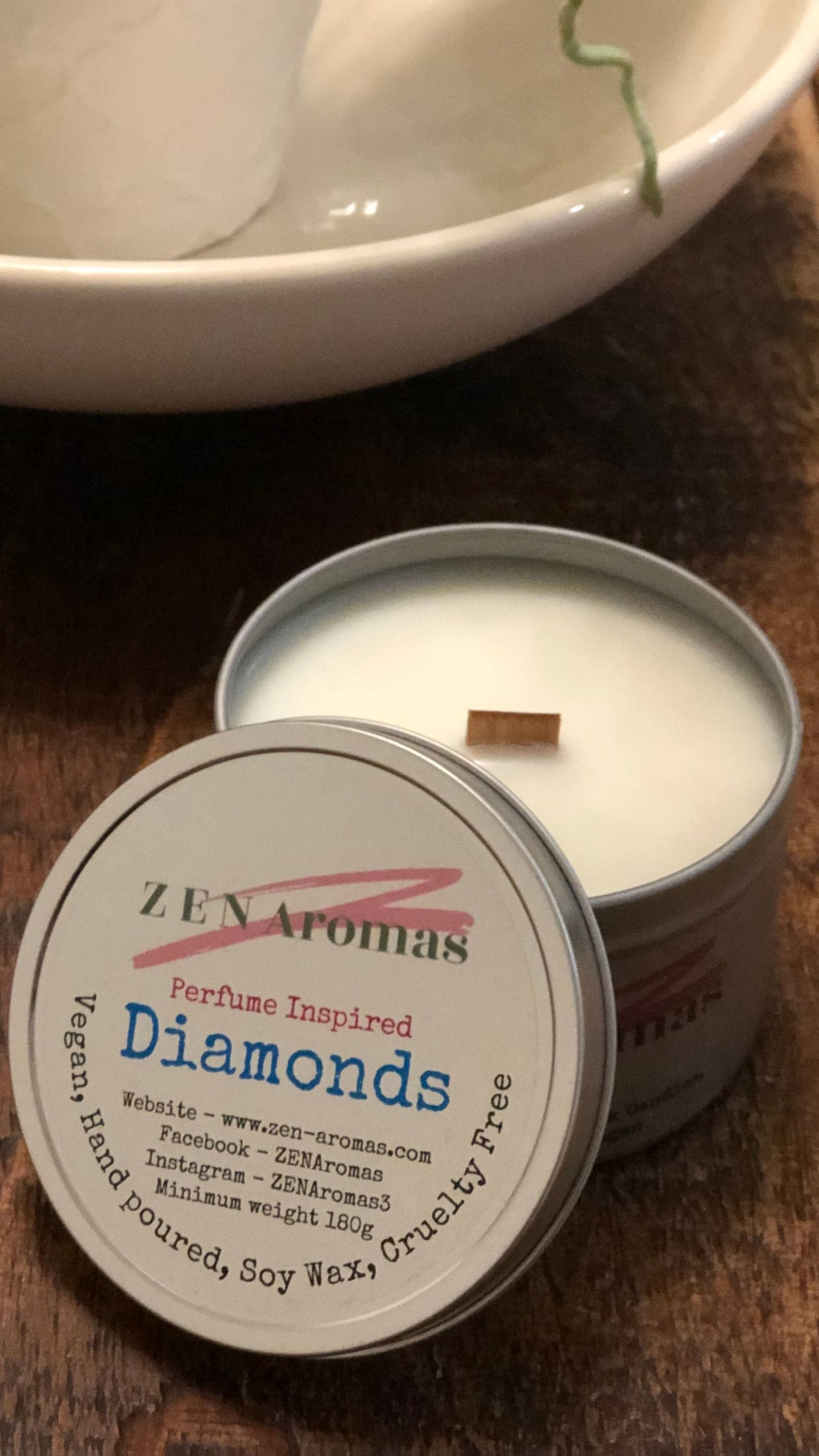 Diamonds Soy Wax Wooden Wick Candle