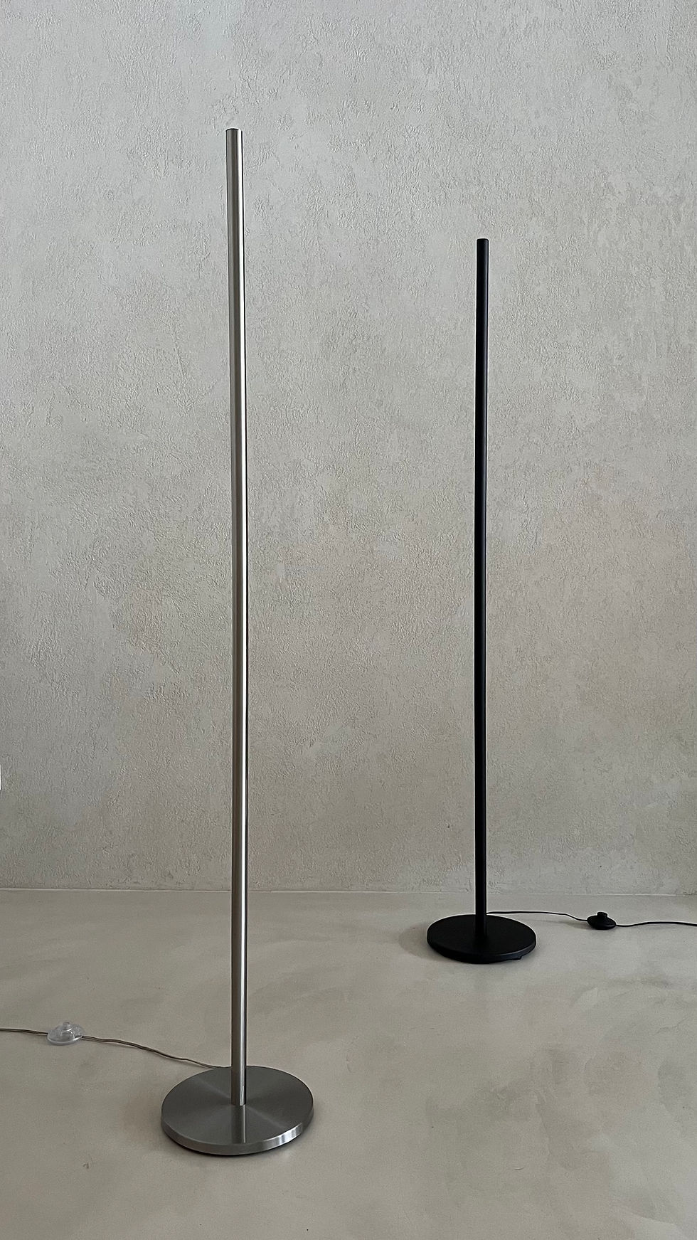 Miniatura: Lámpara LINE LED PIE SILVER