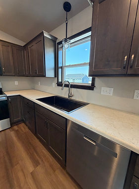 kitchen-counters-and-sink-kaukauna-wi-dianna-thor-realtor.jpeg