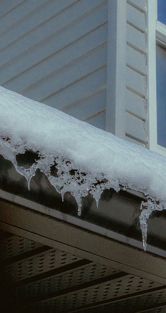 linus-belanger-frozen-gutters-unsplash.jpg