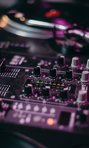 DJ.png