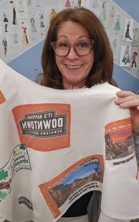 Sewing a skirt made from Logos