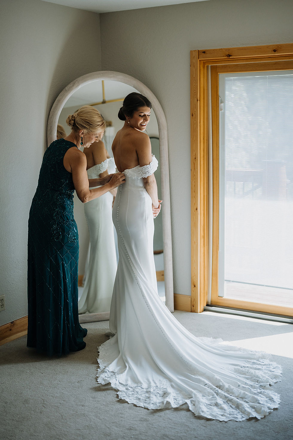 bride gettin ready