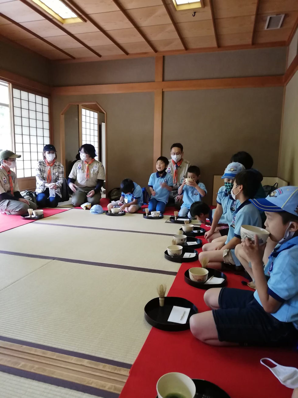 LINE_ALBUM_220407_15