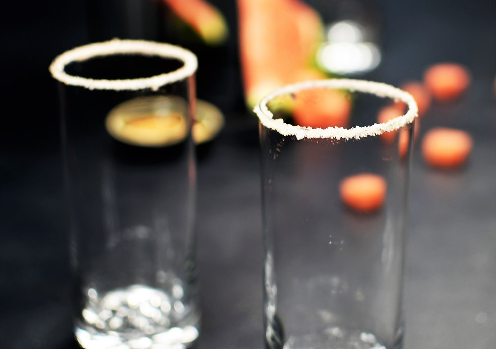 How to rim glasses for drinks or desserts...How to rim glasses for