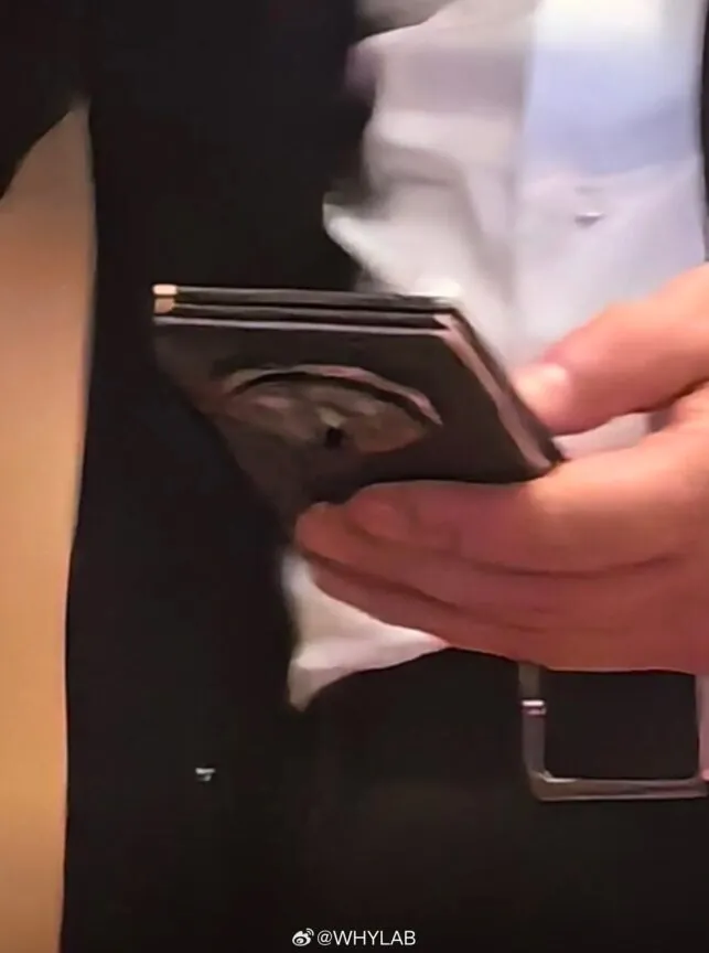 Huawei’s Tri-Folding Phone