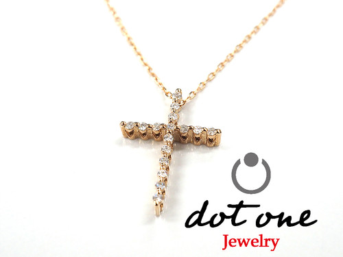 限定値下げ！K18 ピンクゴールド ダイヤ クロス ネックレス ピンク