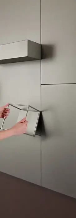 edvige_natali_habillage_mural_aimanté_accessoires_étagère