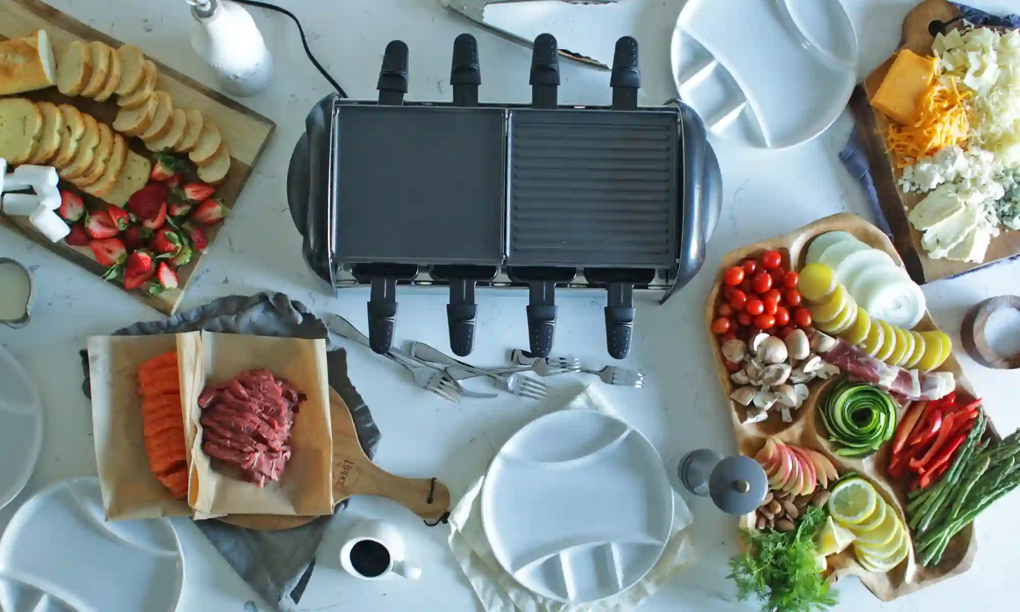 Une hotte au-dessus de votre table de salle à manger ???