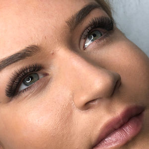 Eyelash Extensions 