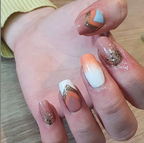 Funky glitter nails