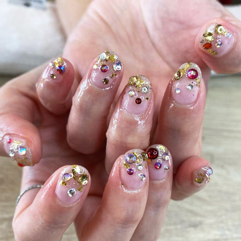 Funky glitter manicure