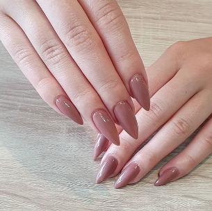 Polygel manicure